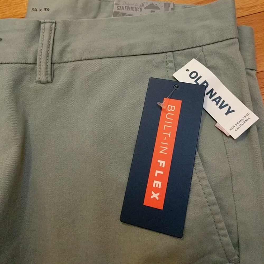 Green Old Navy pants